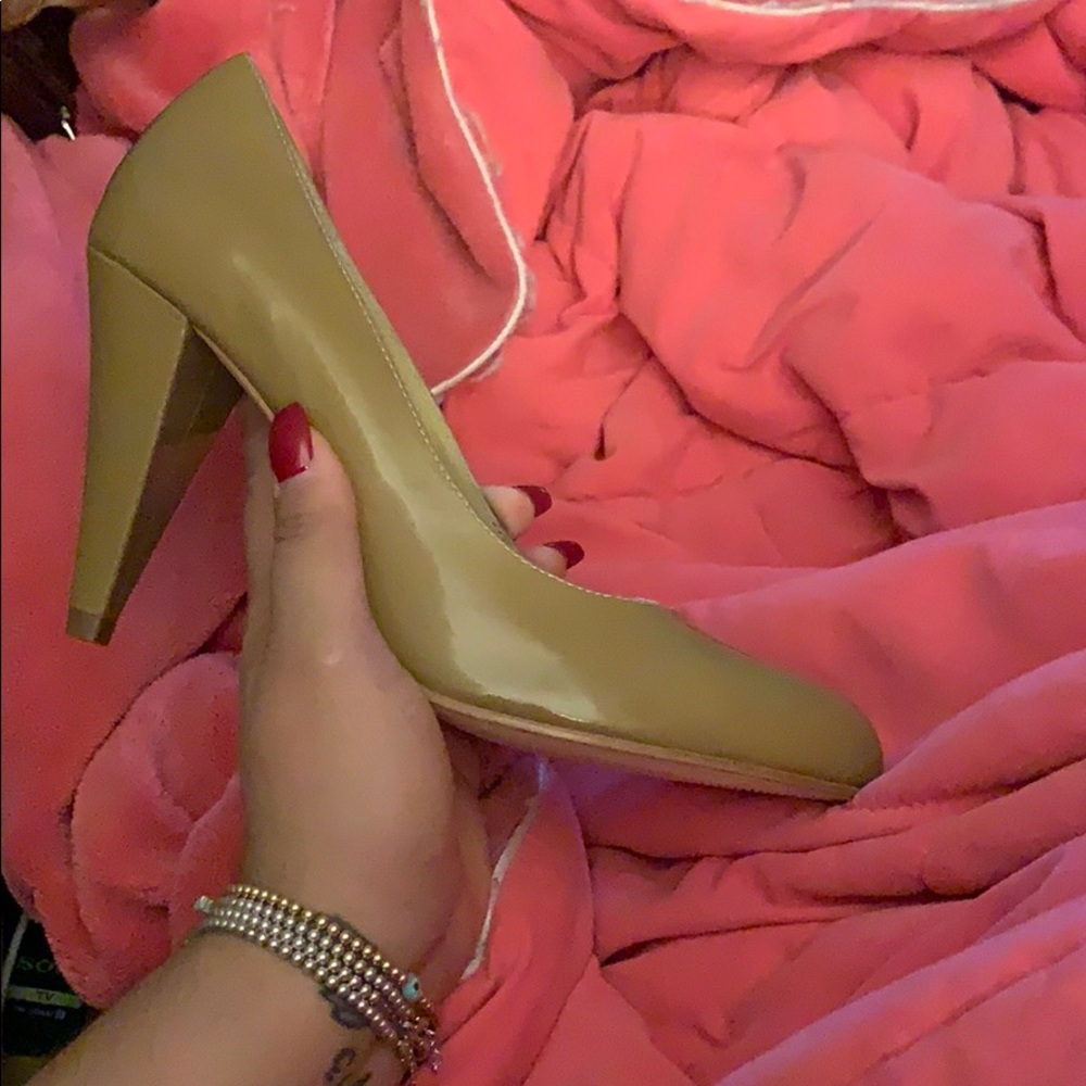 Brand New Rowen Heels